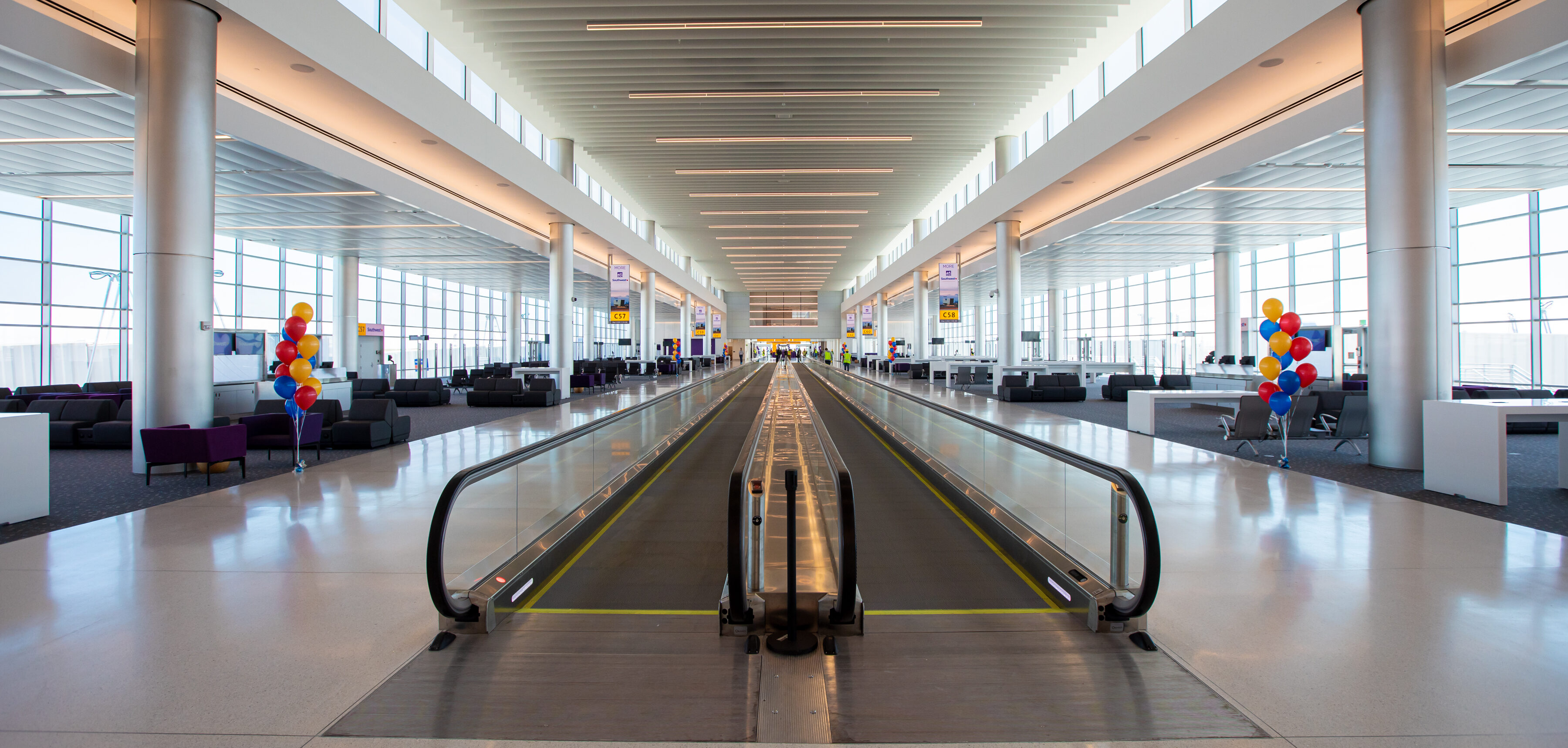 Denver Airport Opens 16 Gates As Part Of 2 3bn Expansion Program 