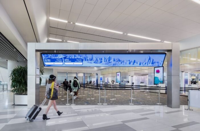 LaGuardia Airport Opens Final Two Gates At New Terminal B - Passenger ...